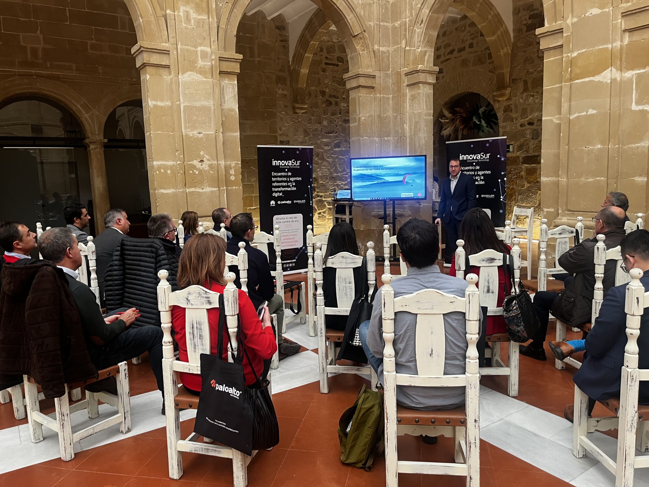 Encuentro Transformación Digital Innovasur - Huawei