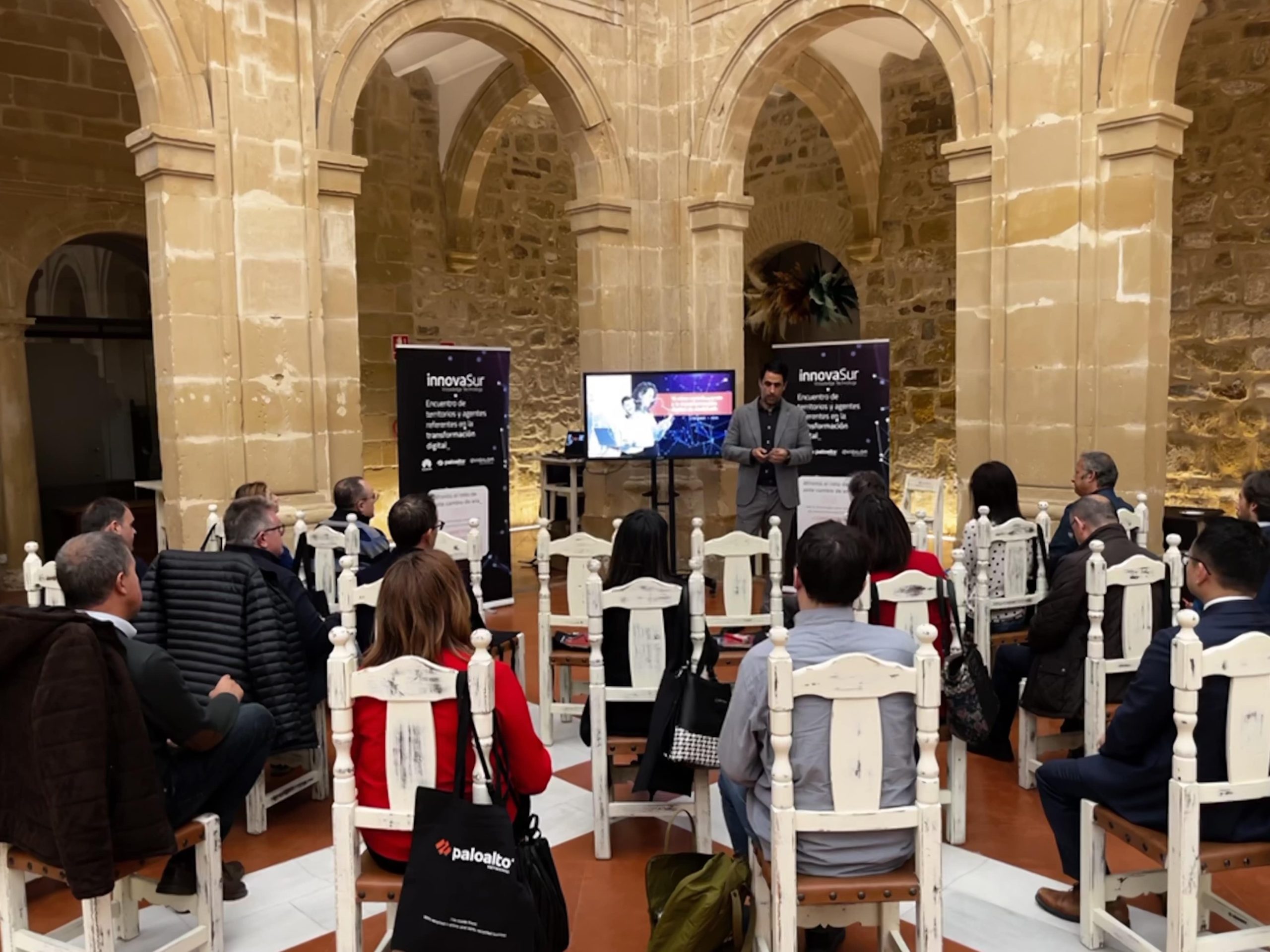 Encuentro Profesional Transformación Digital Innovasur